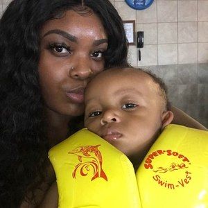 Meet your Posher, Jasmine